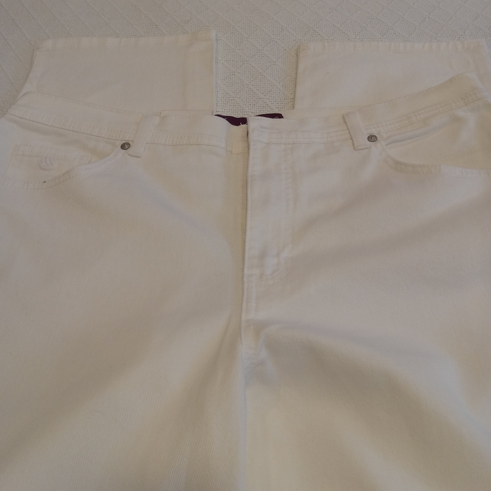 18 Gloria  Vanderbilt Jeans